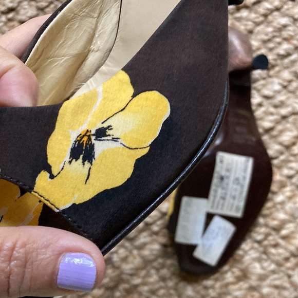 Prada floral fabric mules 38.5 - Picture 6 of 9